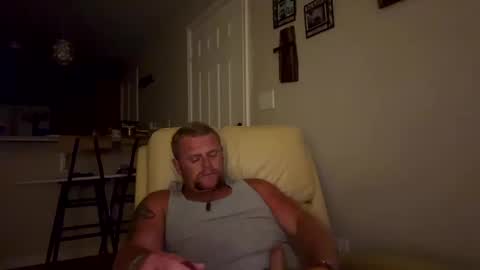 Snapshot of 22bigelo2316 chatting on October 17, 7:22 am 22bigelo2316 online show from October 17, 7:22 am