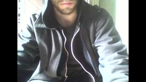 Snapshot of 235810 chatting on April 6, 12:28 pm 235810 online show from April 6, 12:28 pm