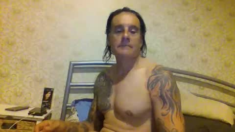 Snapshot of 23player chatting on March 30, 9:43 am 23player online show from March 30, 9:43 am