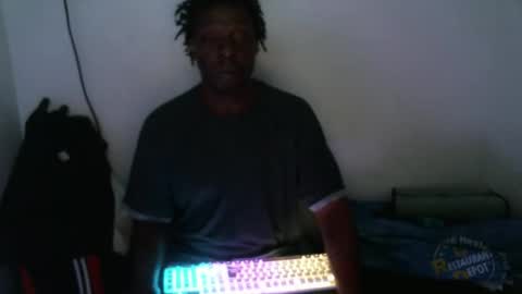 Snapshot of 247dic chatting on May 4, 3:46 am 247dic online show from May 4, 3:46 am