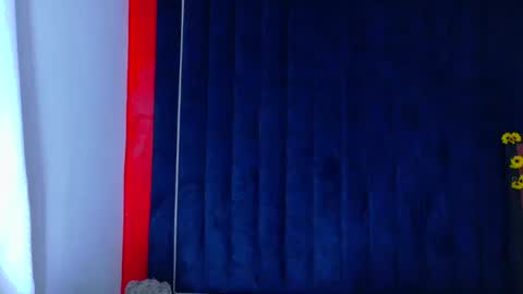 Snapshot of 24isabella chatting on April 4, 11:40 am Isabella online show from April 4, 11:40 am