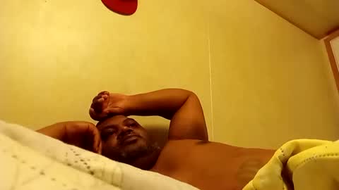 Snapshot of 2ccjbstar chatting on December 7, 1:36 am BlacJewels online show from December 7, 1:36 am