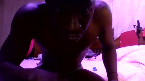 Snapshot of 2damnfreaky chatting on October 3, 1:52 pm 2damnfreaky online show from October 3, 1:52 pm