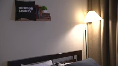 Elley  online show from February 26, 6:23 am