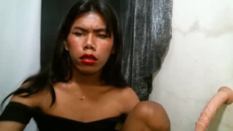 MEL online show from October 6, 4:04 pm