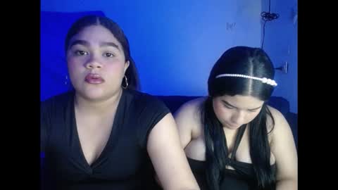 2moons_full_of_love online show from November 15, 11:10 pm