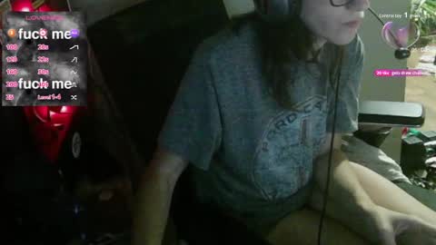 2photogs_raw online show from September 9, 5:40 am