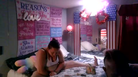 2slutty4u88 online show from September 19, 11:55 am