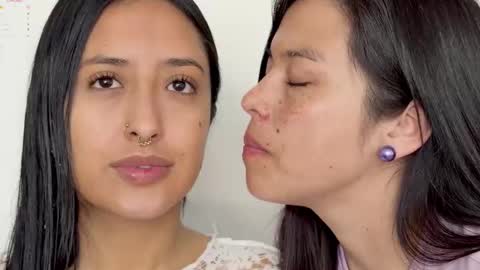 Dalilah and Tarah online show from March 3, 2:12 pm