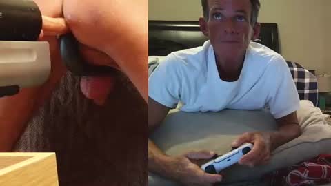 Snapshot of 2tiredoftoys chatting on July 31, 8:41 pm 2tiredoftoys online show from July 31, 8:41 pm