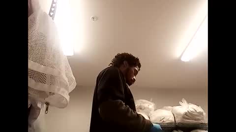 Snapshot of 2watchcock chatting on November 3, 12:39 pm Str8 Edge online show from November 3, 12:39 pm