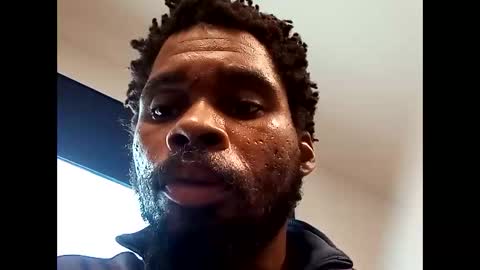 Snapshot of 2watchcock chatting on November 9, 5:00 pm Str8 Edge online show from November 9, 5:00 pm