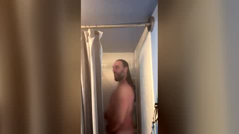 Snapshot of 33adidas chatting on December 20, 12:12 pm 33adidas online show from December 20, 12:12 pm