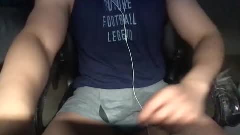 Snapshot of 34135 chatting on March 10, 1:21 am Sett341 online show from March 10, 1:21 am