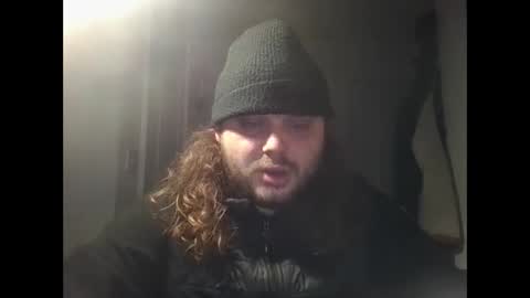 Snapshot of 3cstatic3l3ctricity chatting on January 25, 8:10 pm EcstaticElectricity online show from January 25, 8:10 pm