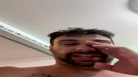 3legs online show from July 21, 8:11 pm