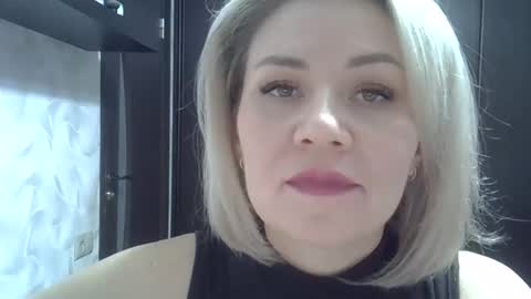 3susie online show from January 7, 5:59 pm