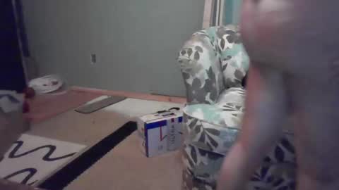 Snapshot of 3threesome3 chatting on February 12, 8:06 am 3threesome3 online show from February 12, 8:06 am