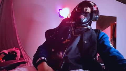 E V I L online show from November 13, 7:46 pm