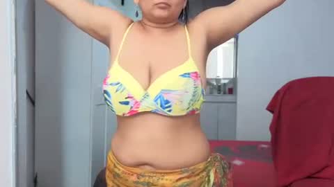 Sexy-Gujju online show from August 3, 9:15 am
