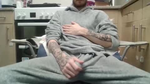 420feetloverr420 online show from February 10, 7:01 am