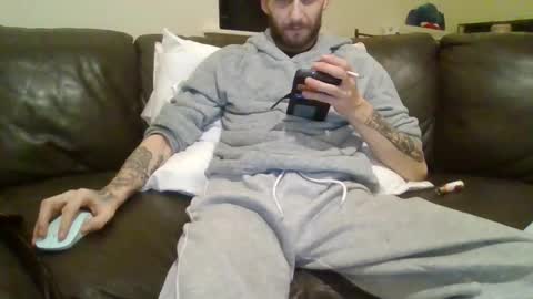 420feetloverr420 online show from March 11, 2:17 am