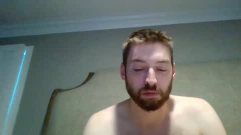 Snapshot of 420sluttsnbutts chatting on November 3, 12:50 pm 420sluttsnbutts online show from November 3, 12:50 pm