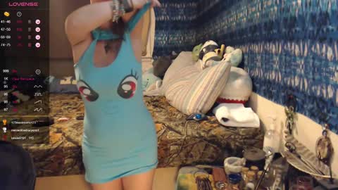 420stonerchick online show from November 13, 4:11 am