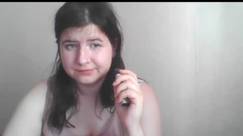 Snapshot of 444____ chatting on July 13, 7:44 am Katya online show from July 13, 7:44 am