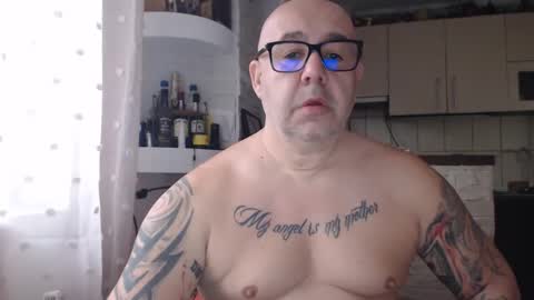 44bigboy online show from February 6, 7:23 am