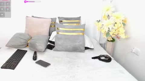 493ashlyfoxx online show from October 5, 11:46 pm