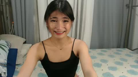 Snapshot of 4bedtimegirl_cas chatting on December 28, 6:29 pm Cassandra online show from December 28, 6:29 pm