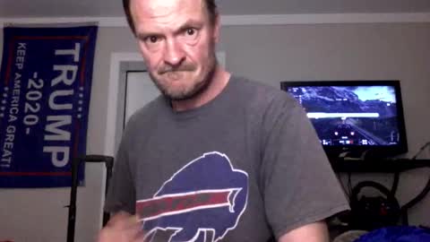 Snapshot of 4djmoore chatting on March 27, 4:51 am 4djmoore online show from March 27, 4:51 am