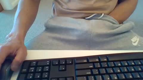 Snapshot of 4glz chatting on November 9, 1:48 am 4glz online show from November 9, 1:48 am