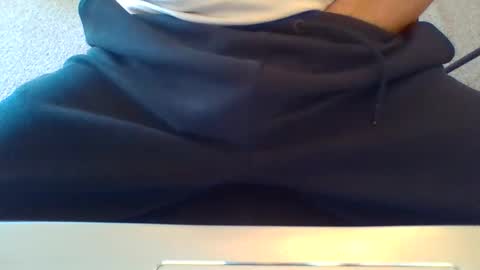 Snapshot of 4glz chatting on December 16, 11:10 pm 4glz online show from December 16, 11:10 pm