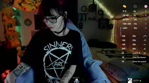 Snapshot of 4kfucktoy chatting on March 11, 5:27 am Mo online show from March 11, 5:27 am
