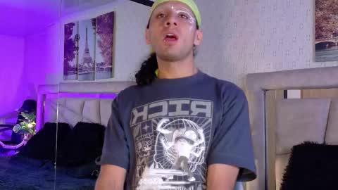 4l3jx_ online show from February 6, 1:03 pm