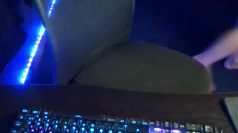 Ixela online show from March 11, 11:49 am