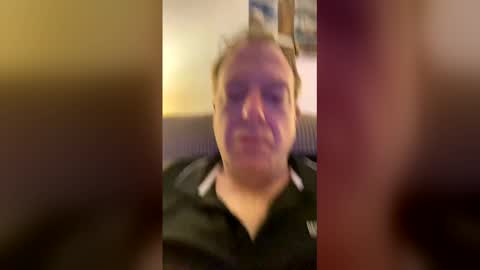 robert online show from March 18, 8:34 pm