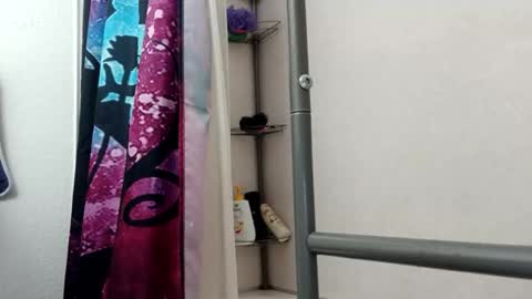 Snapshot of 530fun4you chatting on April 14, 8:09 am DeepMotions420 online show from April 14, 8:09 am