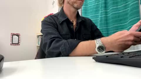 555tony555 online show from March 18, 3:53 am