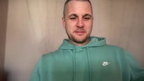 Snapshot of 612dilf chatting on November 15, 7:43 pm 612Dilf online show from November 15, 7:43 pm