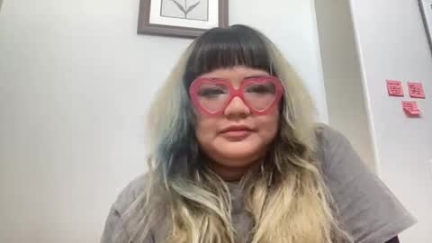 Snapshot of 69candyflowers chatting on January 10, 6:49 pm 69candyflowers online show from January 10, 6:49 pm