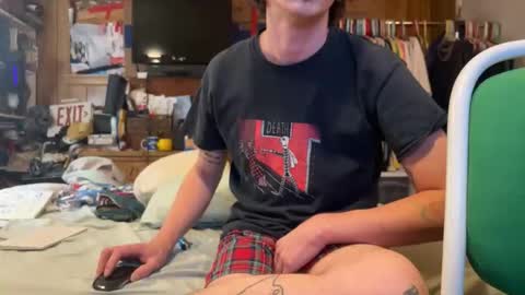 FUCKR online show from May 18, 7:03 am