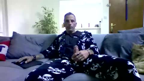 Num online show from November 29, 9:56 am