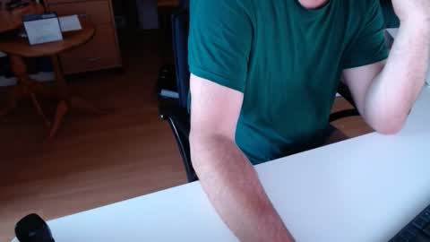 Snapshot of 69pifpaf chatting on October 26, 9:04 am 69pifpaf online show from October 26, 9:04 am