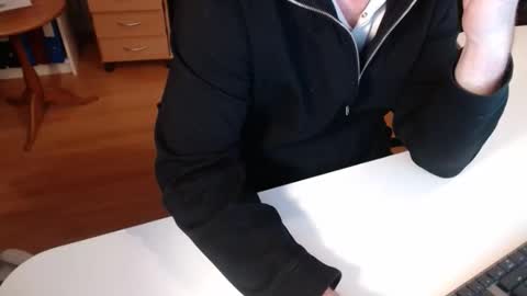 Snapshot of 69pifpaf chatting on January 12, 7:02 am 69pifpaf online show from January 12, 7:02 am