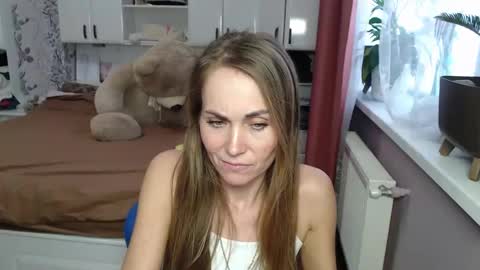 69sexysecret691984 online show from February 26, 9:42 am