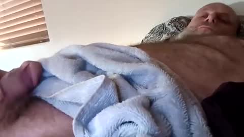 69singledad79 online show from December 8, 3:13 pm