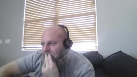 69singledad79 online show from December 11, 4:42 pm